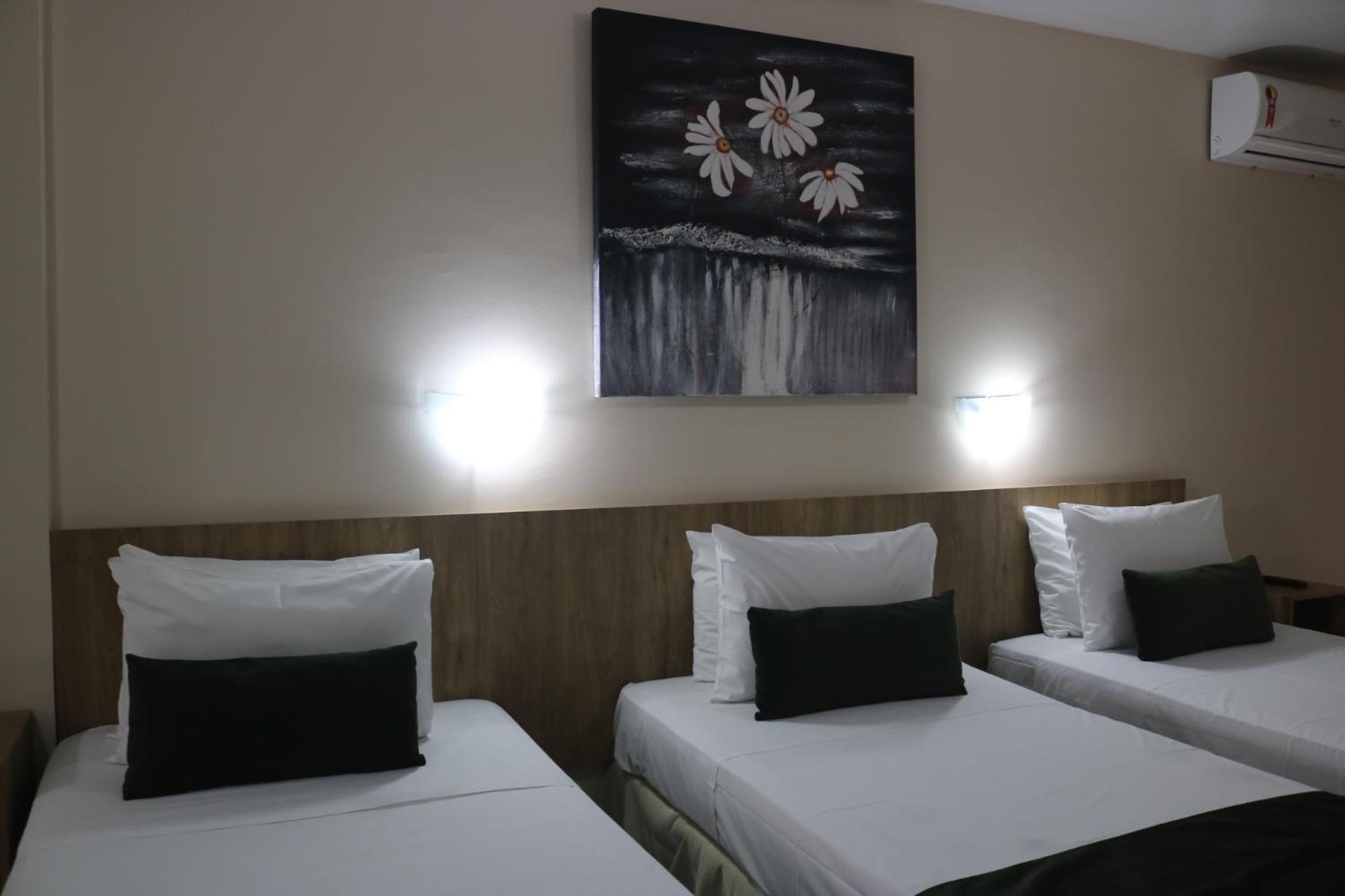 Hotel Nacional Inn Curitiba Torres Bagian luar foto