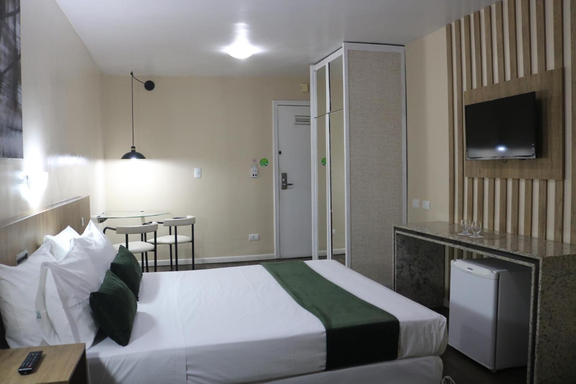 Hotel Nacional Inn Curitiba Torres Bagian luar foto